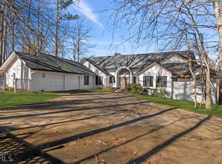 160 Fawn Rdg, Newnan, GA 30265