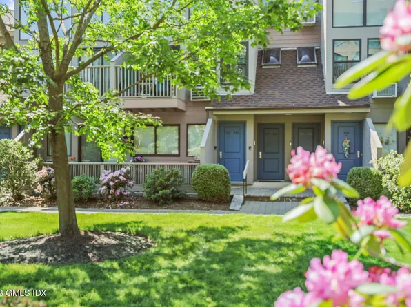 1465 E Putnam Ave APT 505, Greenwich, CT 06870