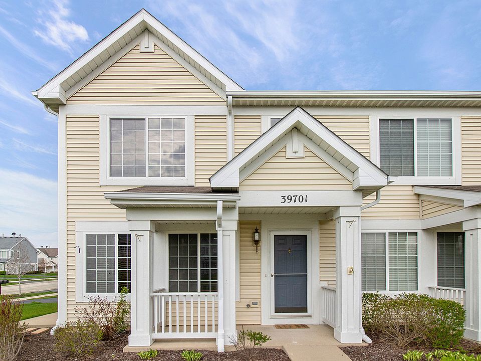 1st image of 39701 N Warren Ln