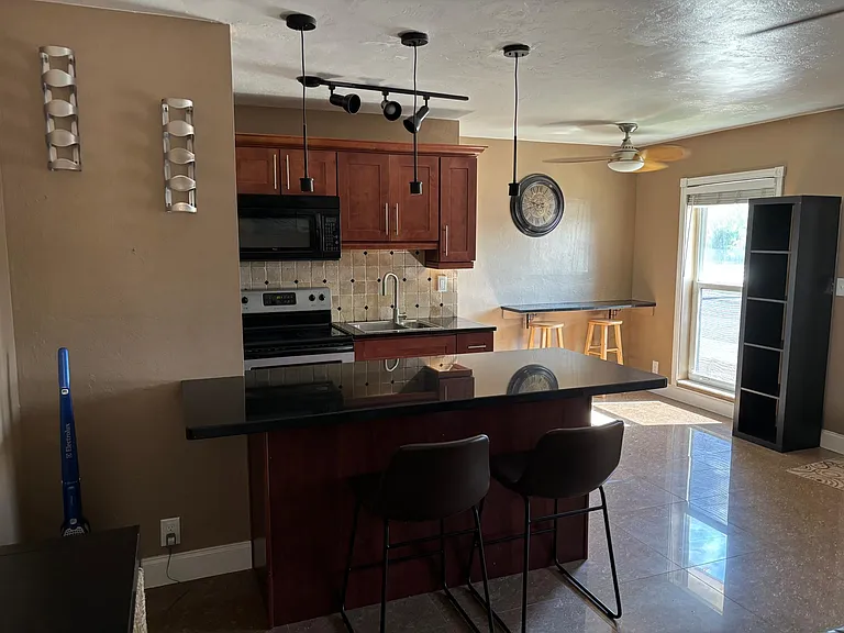 4300 N Ocean Dr #B — Photo 5
