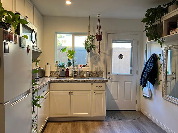 2nd image of 4832 Academy St #0