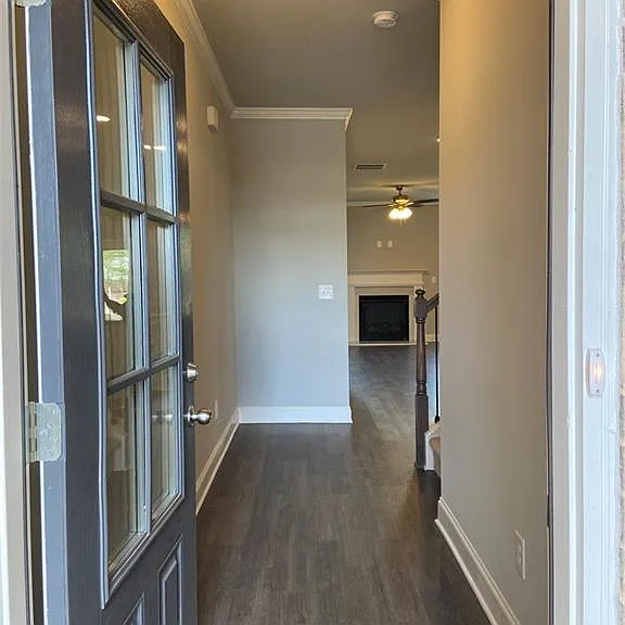 2425 Morgan Place Dr — Photo 3