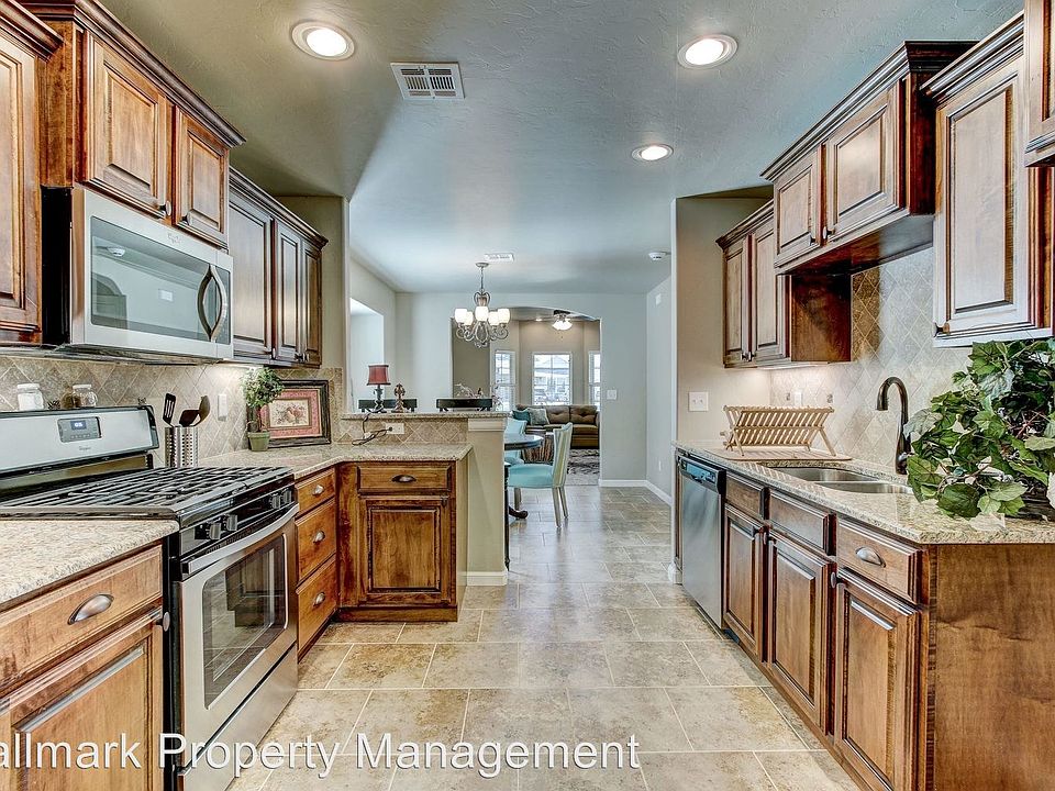 1st image of 8905 SW 55th St #B