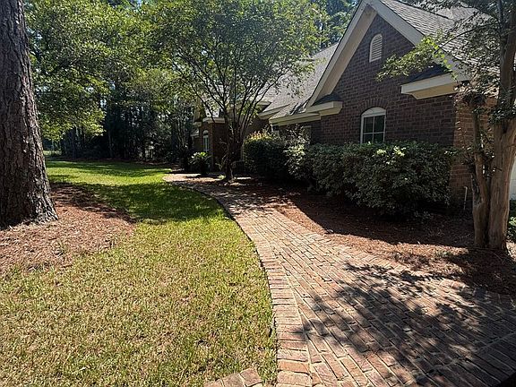 3rd image of 713 Eastabuchie Rd
