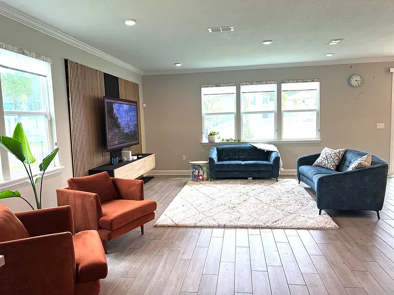 248 Greenway Ln — Photo 6