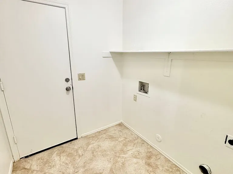 7707 W Rancho Dr — Photo 27