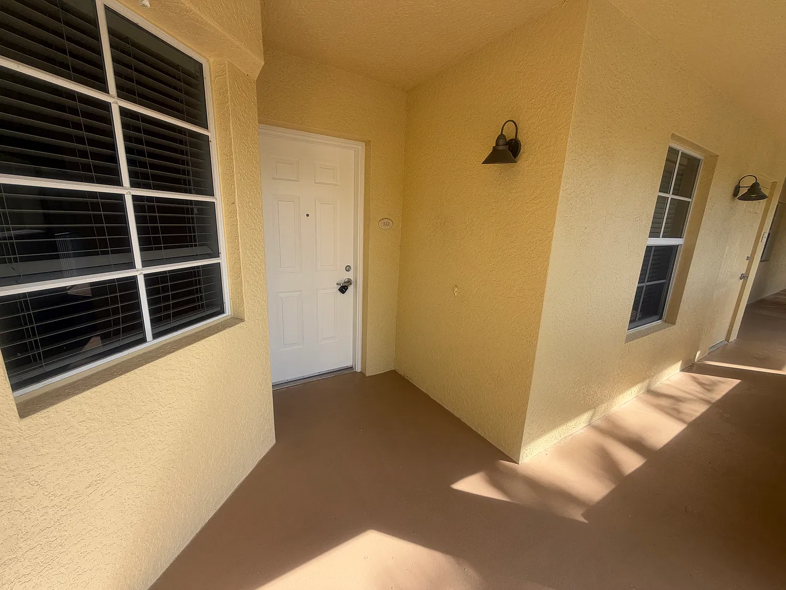 1785 Four Mile Cove Pkwy — Photo 2