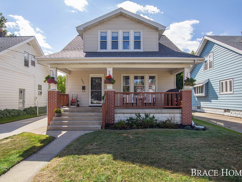 1st image of 1523 Widdicomb Ave NW