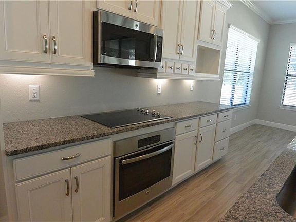 5th image of 16528 Ballyshannon Dr