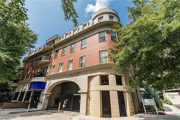 560 Dutch Valley Rd NE #2201 — Photo 13