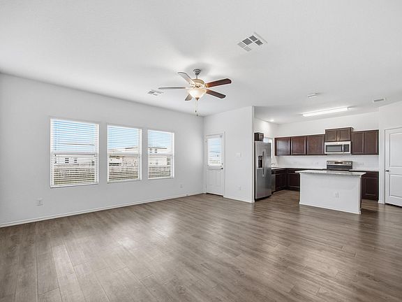 5th image of 470 Major Lee Ln
