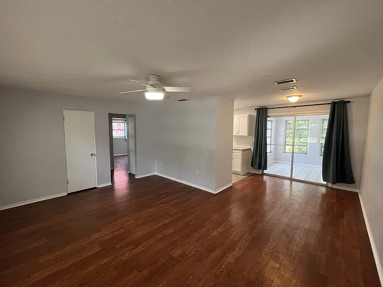 305 Trudgeon Dr — Photo 24
