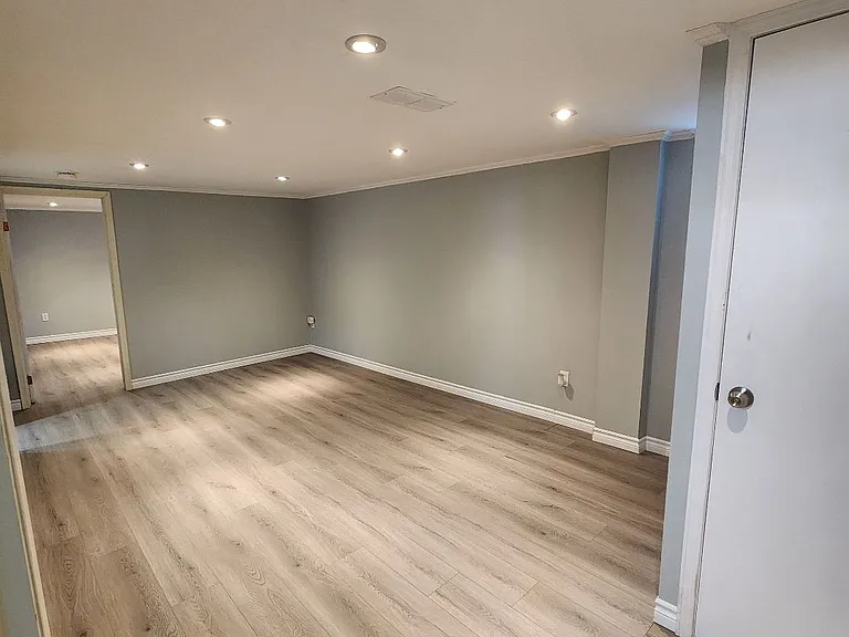 149 N Bonnington Ave #LOWER — Photo 5