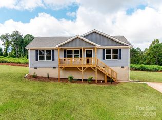 149 Forest Lake Rd, Forest City, NC 28043