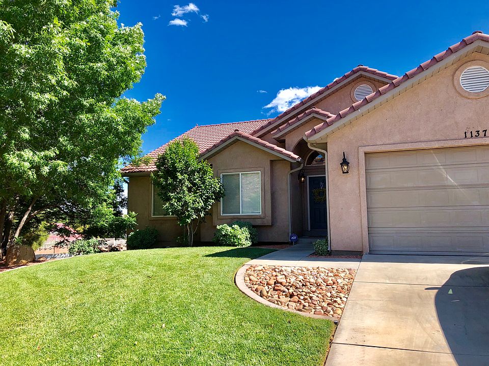 1st image of 1137 W Escalante Dr