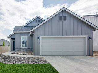 5006 W Riva Capri St, Meridian, ID 83646