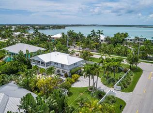 17218 Dolphin St, Summerland Key, FL 33042