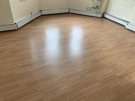 2nd image of 6 East St APT 3L