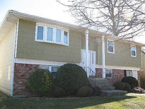2nd image of 179 Maple Ave