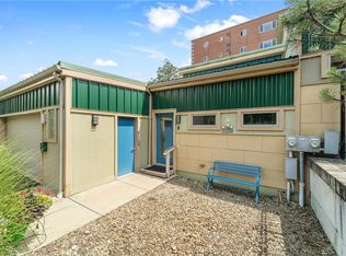 252 Hidden Ln, Carnegie, PA 15106