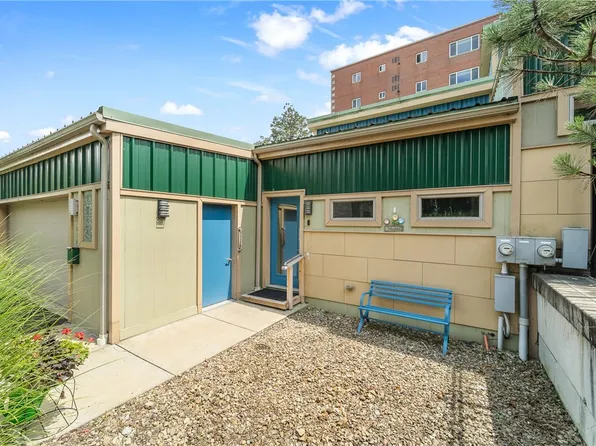 252 Hidden Ln, Carnegie, PA 15106