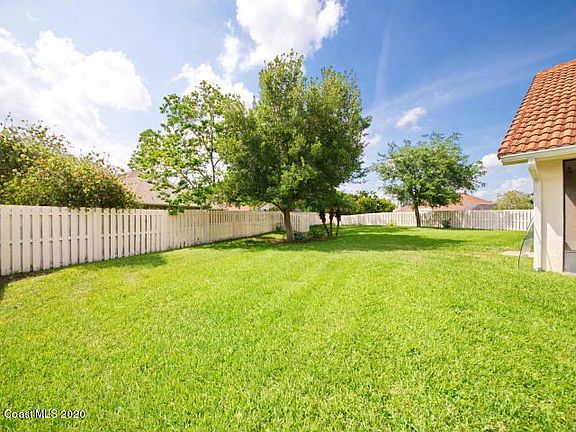 3rd image of 1800 James Cir