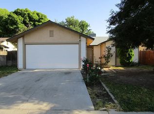 4521 Blossom Valley Ln, Bakersfield, CA 93313