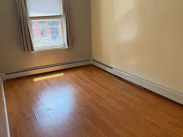 723 Willow Ave #3C — Photo 3