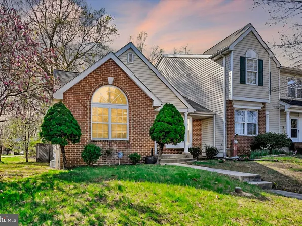 1300 Foxglove Sq, Belcamp, MD 21017