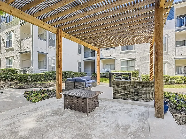 Rise Highland Park — Photo 121