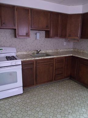 5th image of 3506 W 117th St