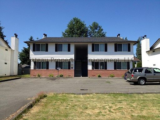 1st image of 3814 D Pl SE APT 4
