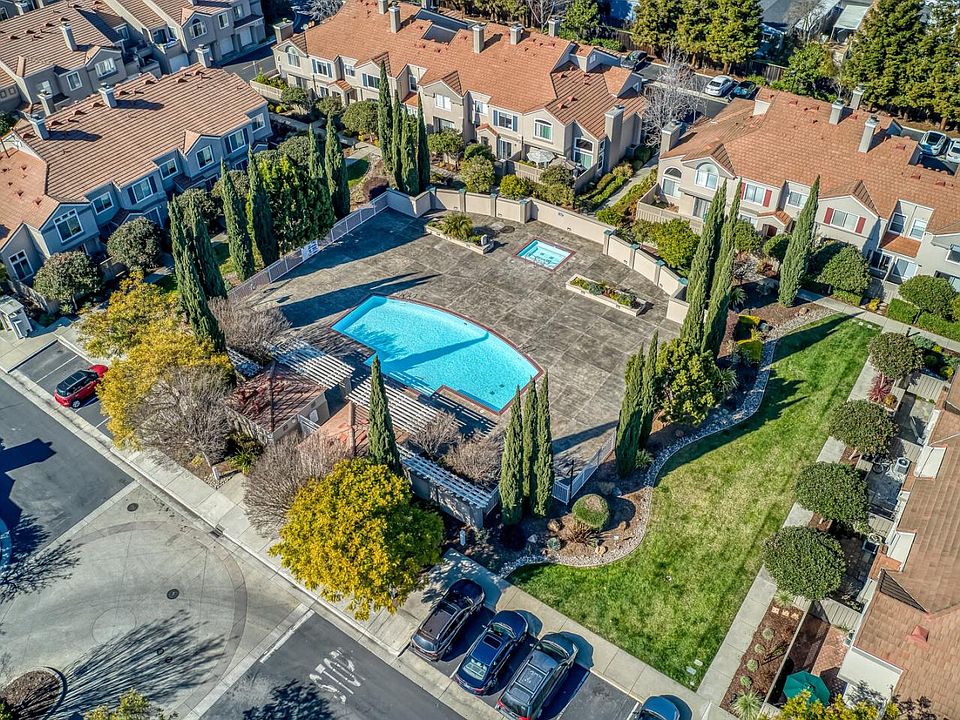 1st image of 4206 Sophia Way