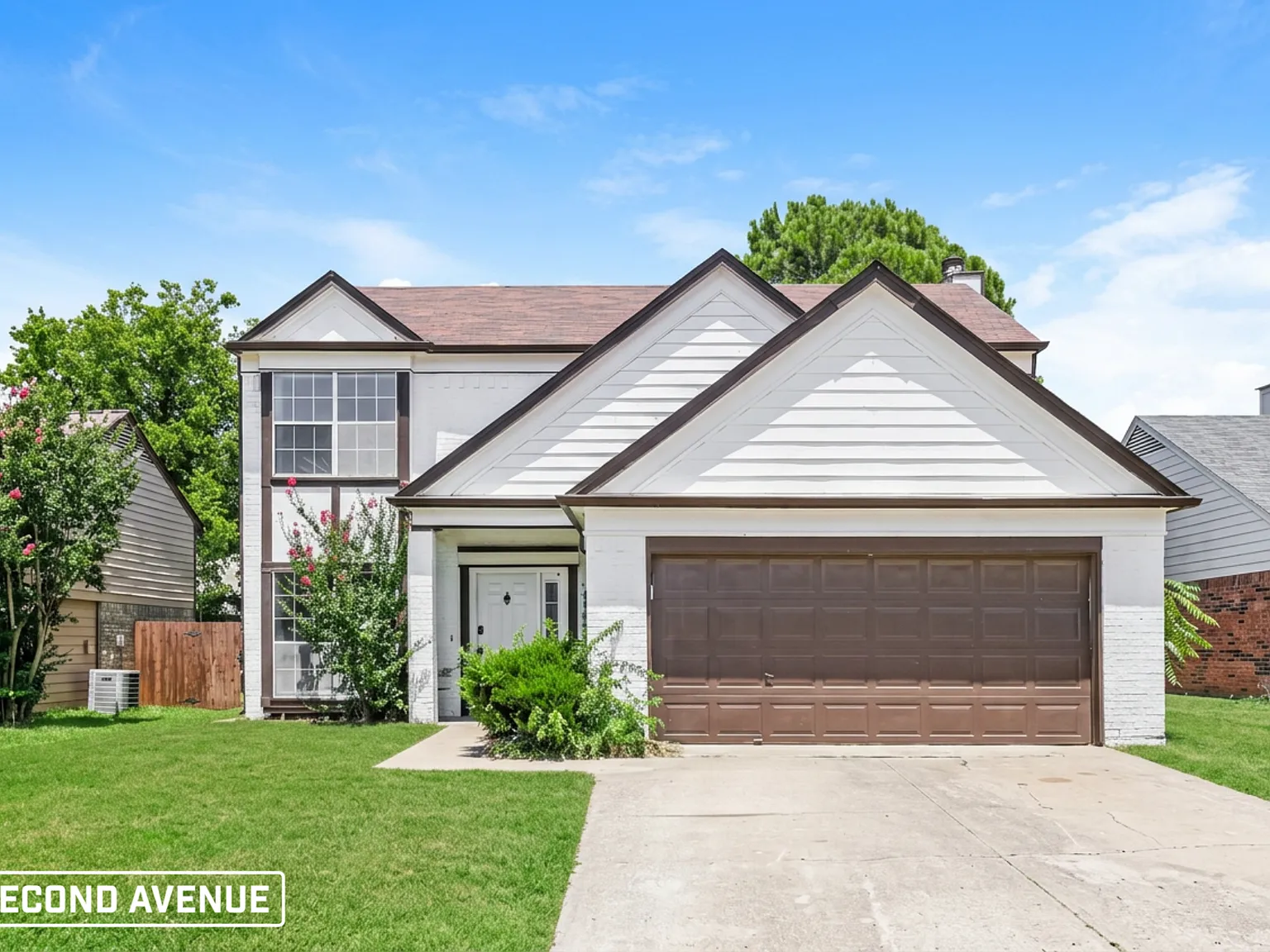 5 bed, 2.5 bath, 1863 sqft, $2,899 — Photo 1