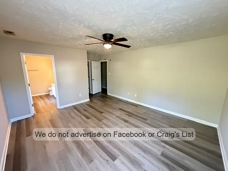 132 Congaree Dr — Photo 5