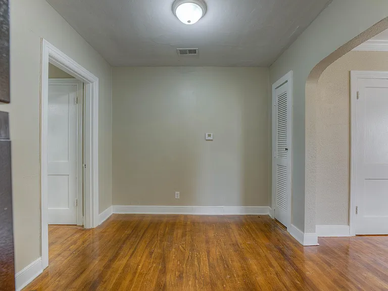 1202 Tutwiler Ave — Photo 10