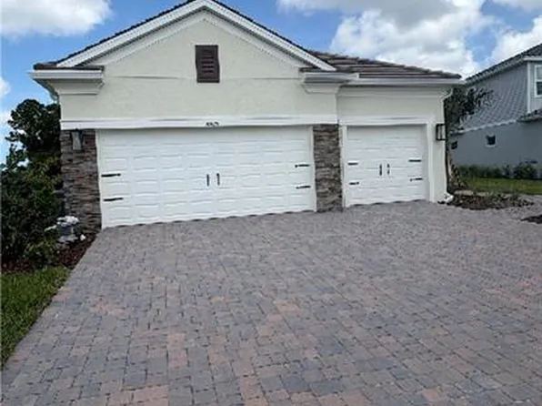 10026 CRYSTAL ISLES CIRCLE, SARASOTA, FL 34241
