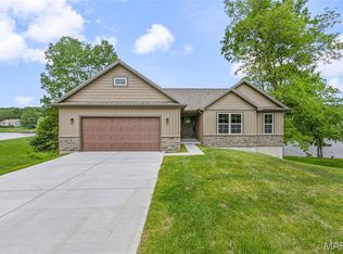 10523 Acorn Dr, Hillsboro, MO 63050