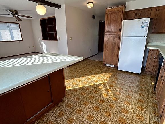 5th image of 2714 South Ave APT 1