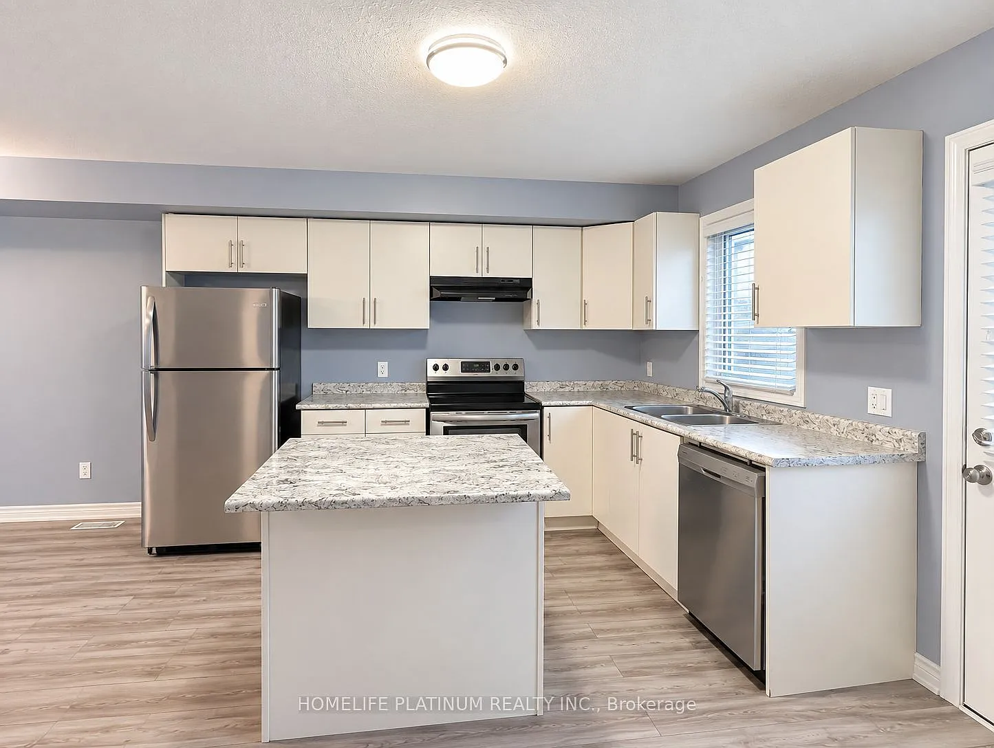 2 bed, $2,250 — Photo 4