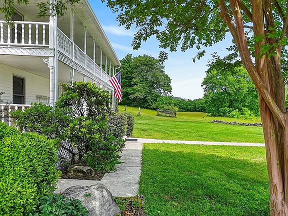 26th image of 181 Tinsley Ln