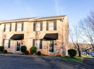 1810 N Main St, Mount Airy, NC 27030