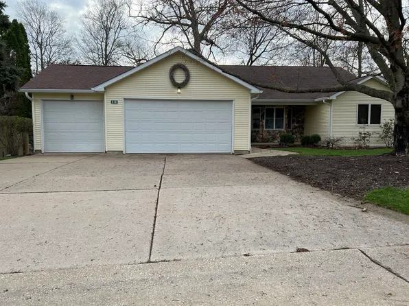 (undisclosed Address), Moline, IL 61265