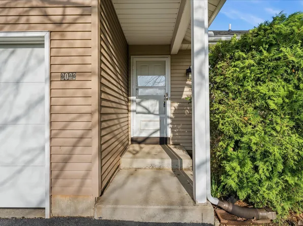 2022 Poppy Ct, Mishawaka, IN 46544