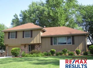 14966 L St, Omaha, NE 68137