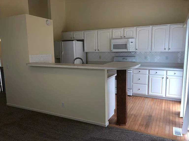 2913 Rahn Blvd — Photo 6