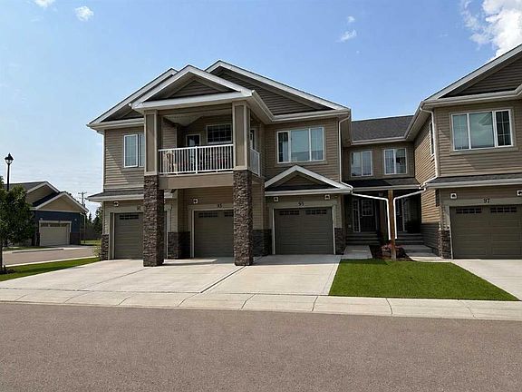 2nd image of 95 E Golden Cres