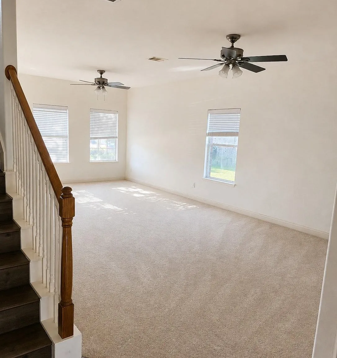 4 bed, 4.0 bath, 3488 sqft, $2,650 — Photo 3