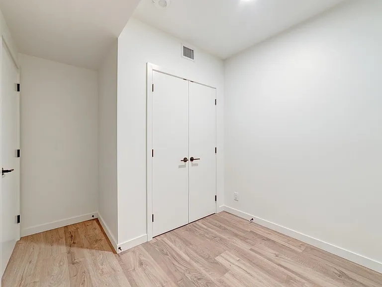 10448 University Dr #4XX — Photo 8