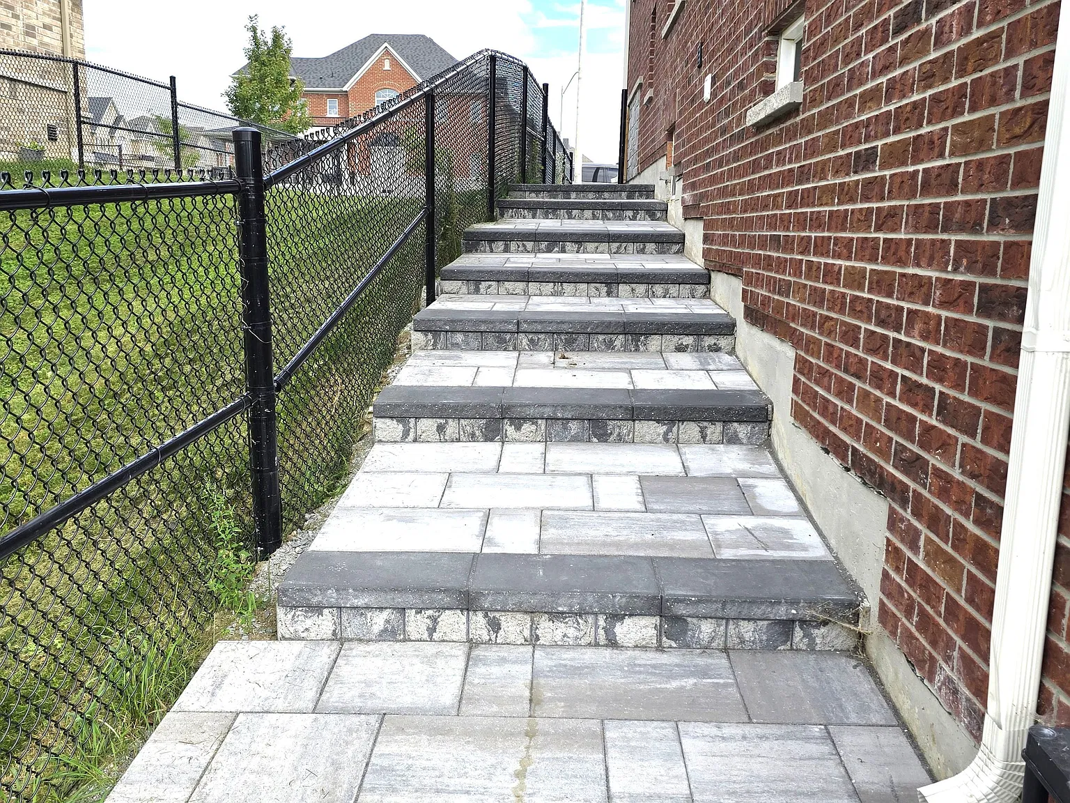 2 bed, $1,950 — Photo 1